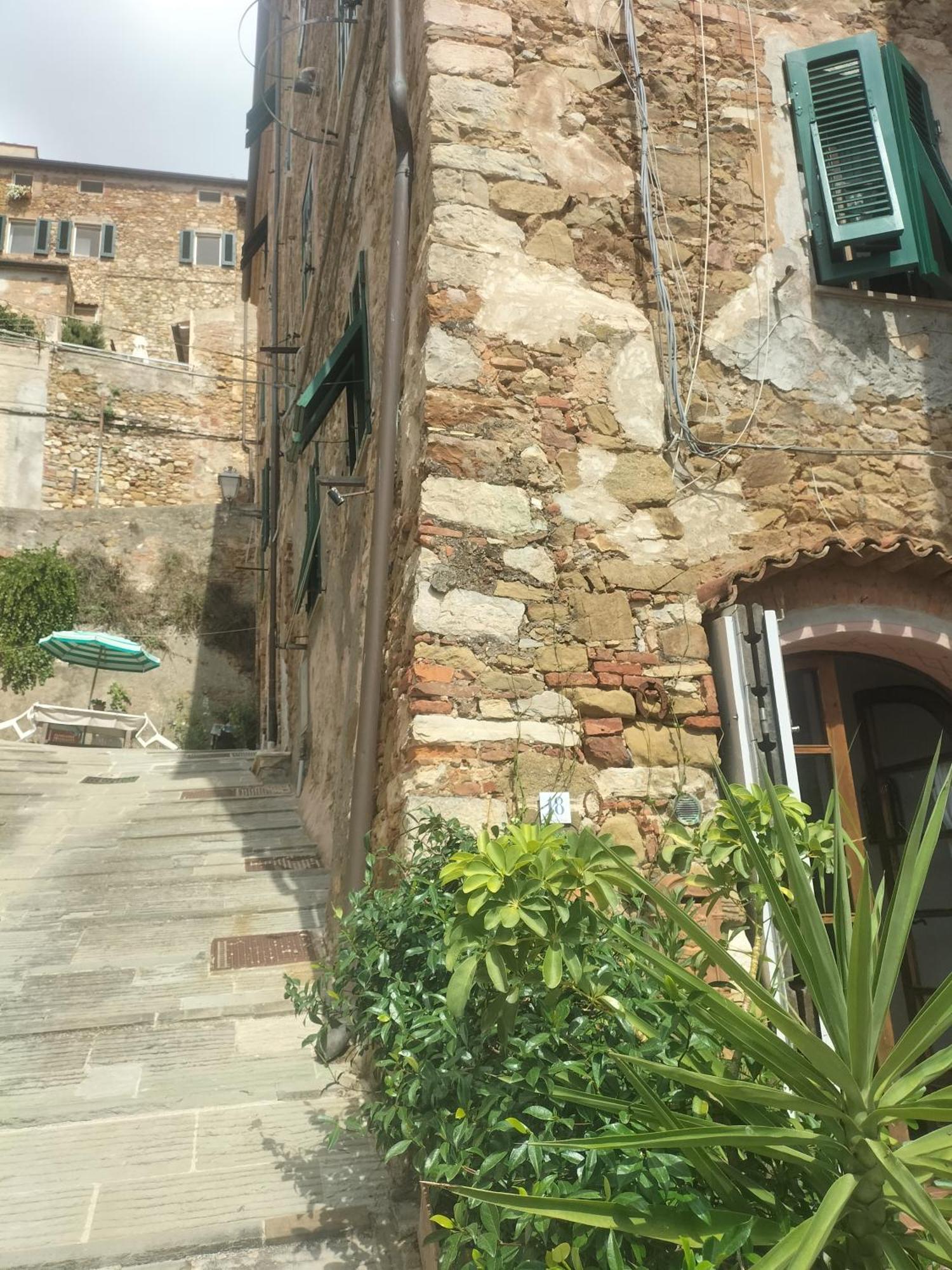 Al Tuffatore Etrusco Campiglia Marittima Exteriér fotografie